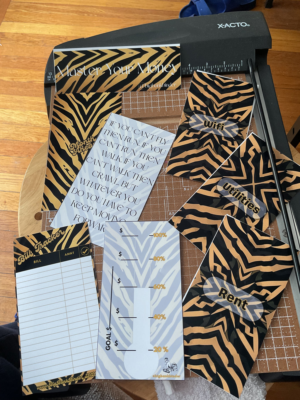 Logo One Month Ahead bundle