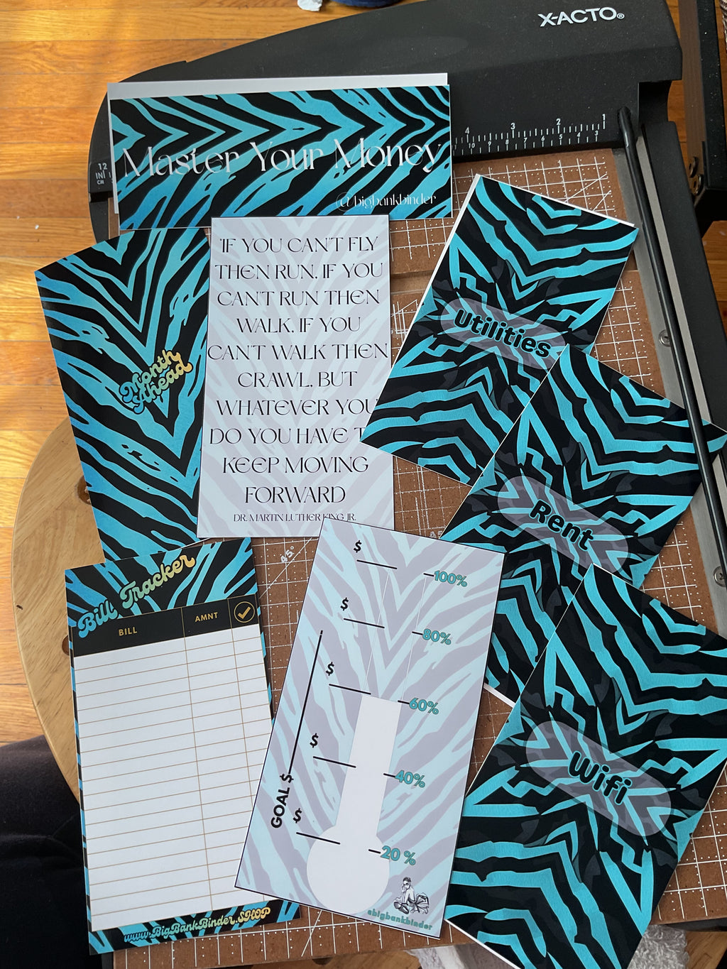 Logo One Month Ahead bundle