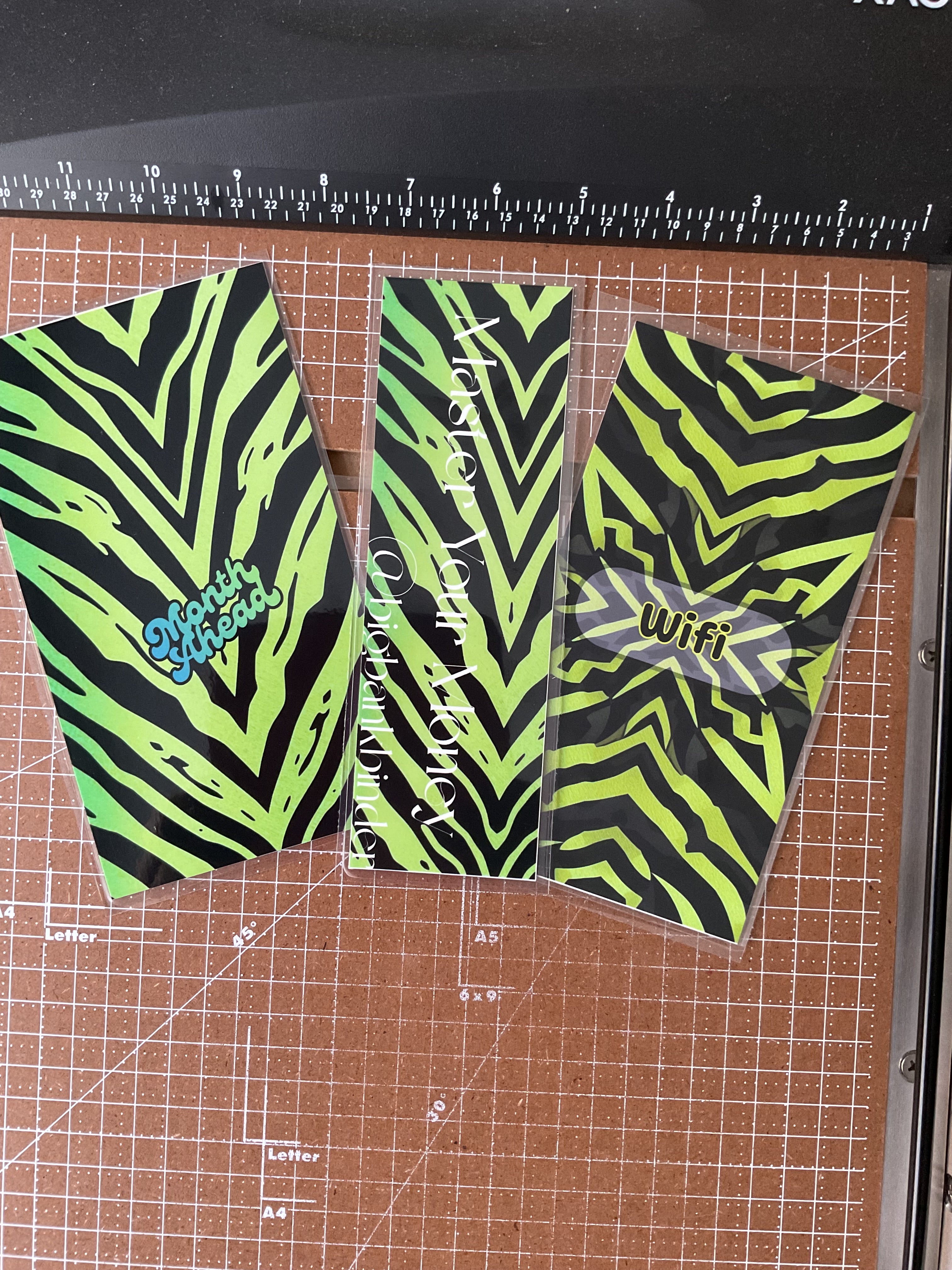 Logo One Month Ahead bundle